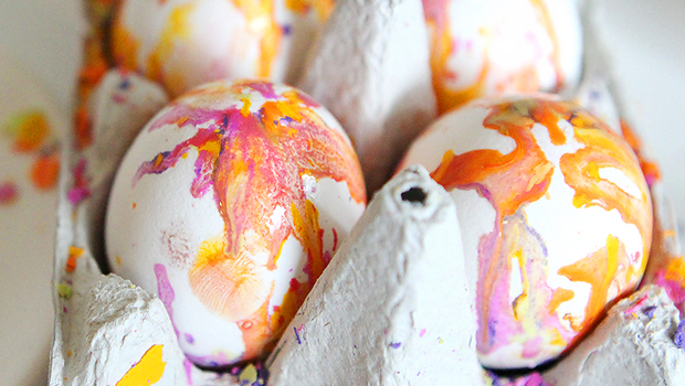 Melted crayons Easter egg decorating