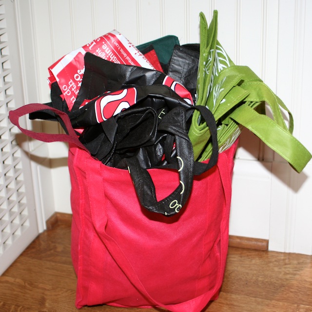 How To Organize Reusable Bags Modern Parents Messy Kids