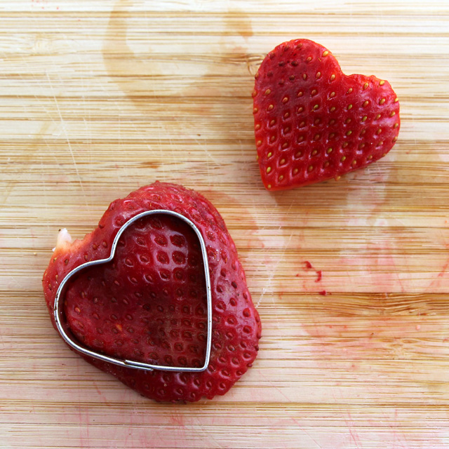 Great ideas for 3 healthy Valentine snack ideas