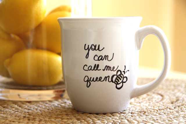 DIY "Queen Bee" Mug - love this for Mother's Day!
