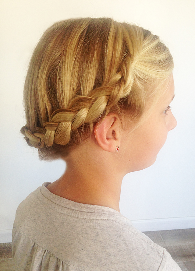 Easy Braiding for Moms: The Crown Braid - Modern Parents Messy Kids