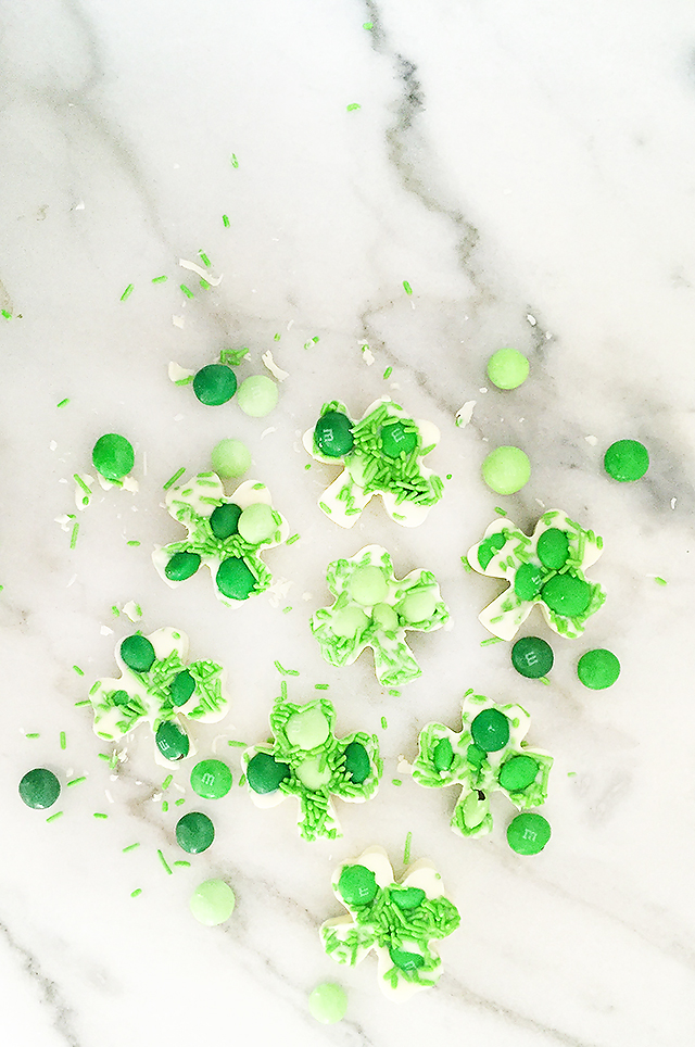 St. Patrick's Day dessert, kid friendly recipes, St. Patrick's Day treat, white chocolate shamrocks