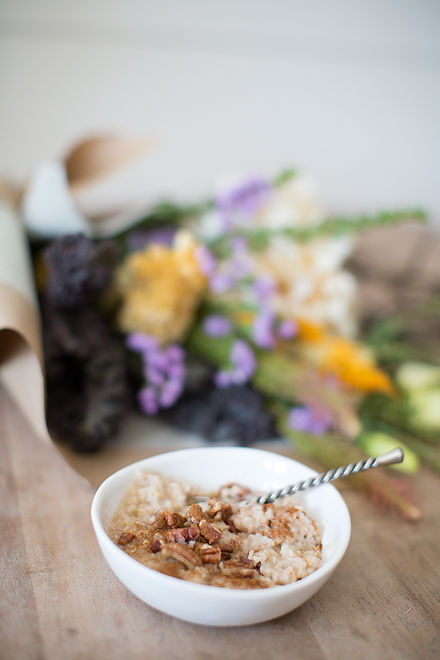 Healthy Breakfast: Pumpkin Spice Instant Oatmeal with pecans and cinnamon. Yumm!
