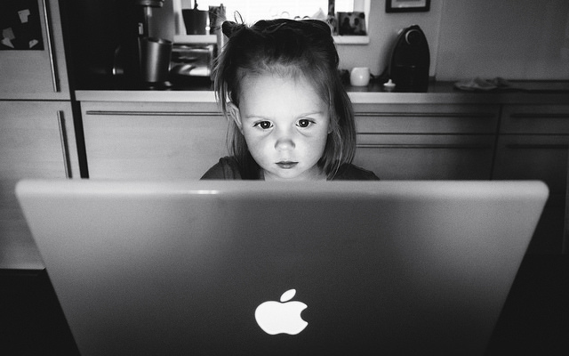 How to keep kids safe online - the ultimate guide!